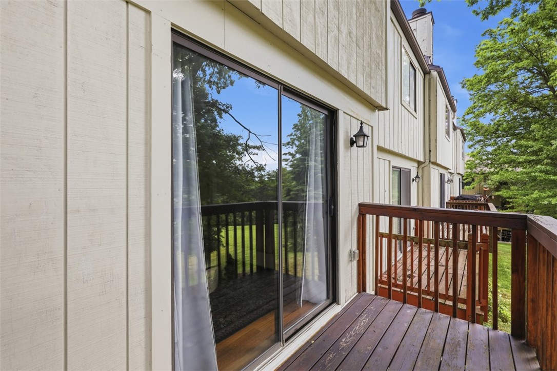 641 Sunset Cir