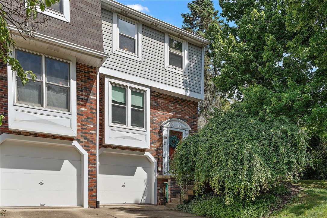 104 Spruce Court