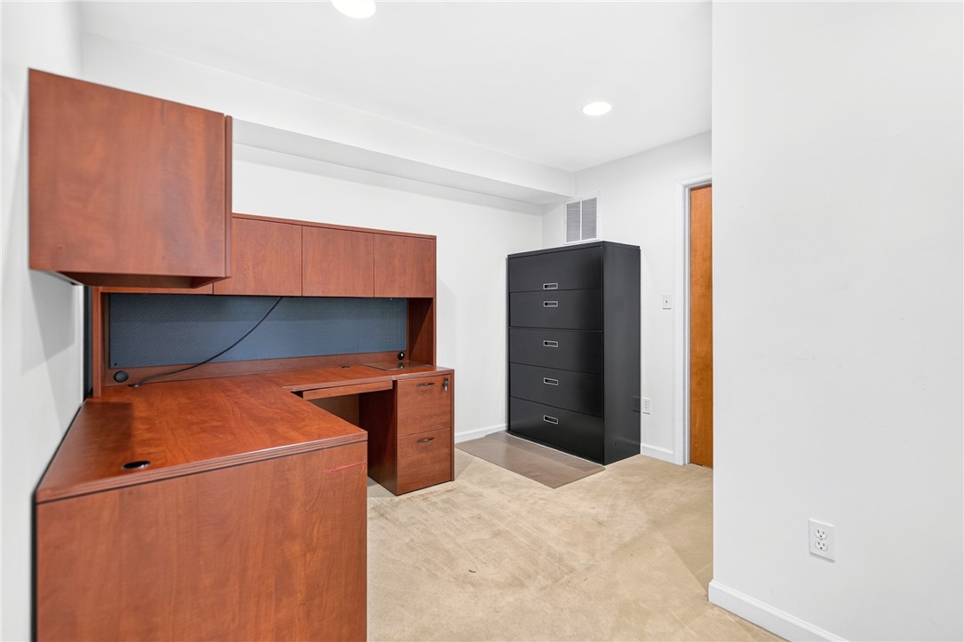 2682 Oak Hill Dr.