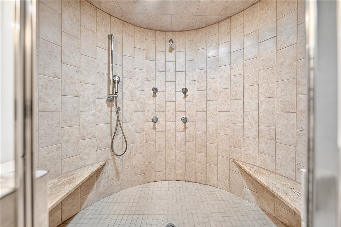 2682 Oak Hill Dr.