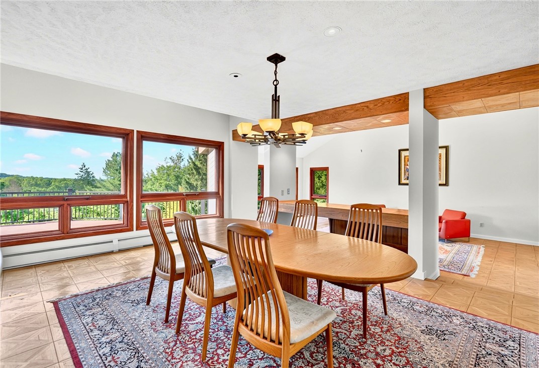 2682 Oak Hill Dr.