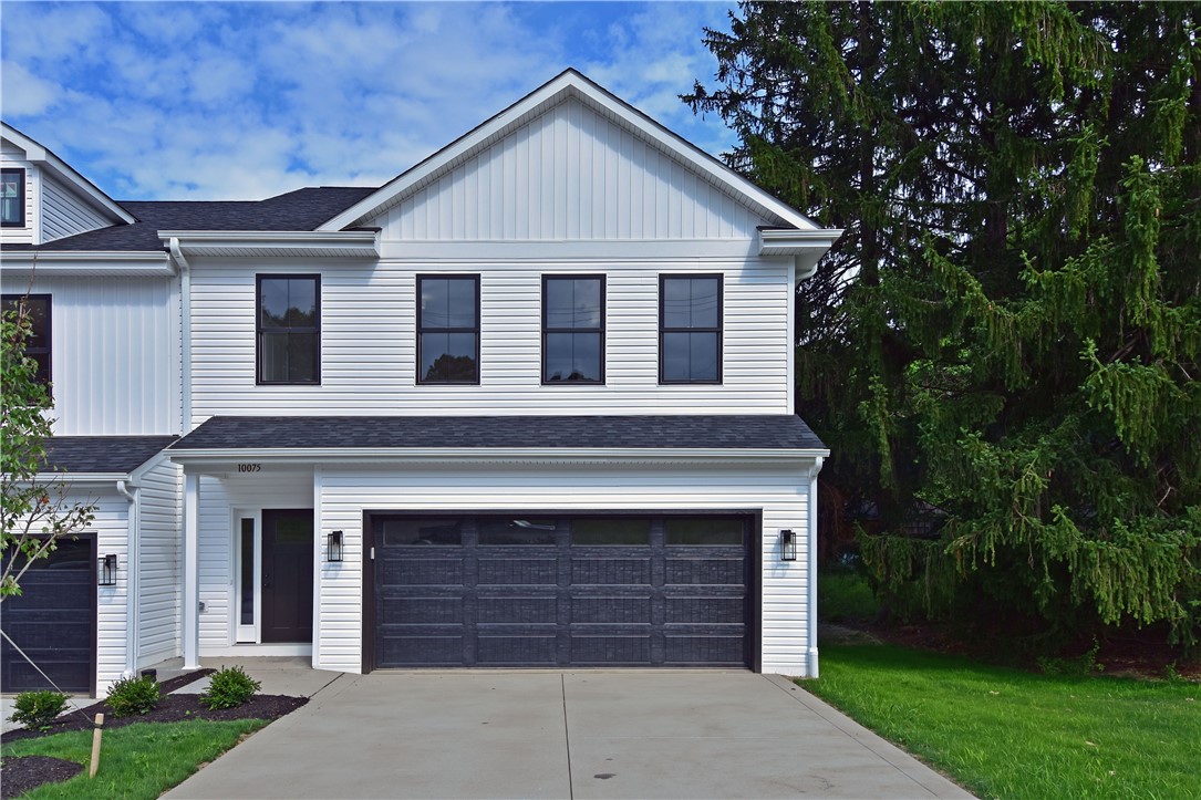 10075 Old Perry