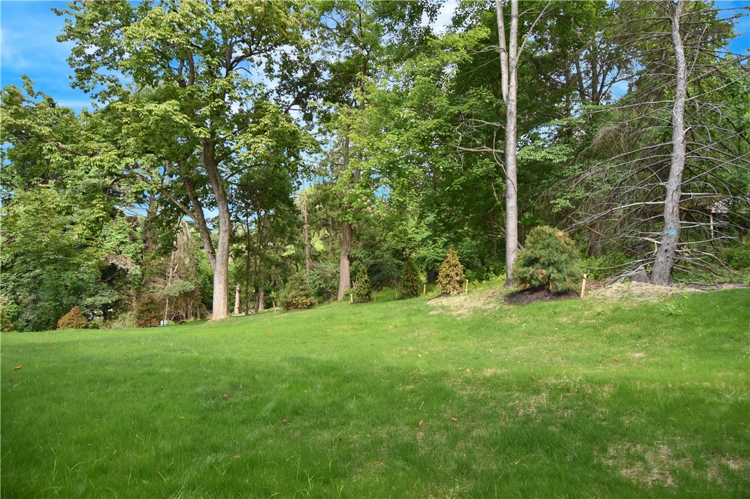 10075 Old Perry