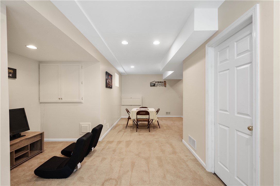8002 Pressley Court