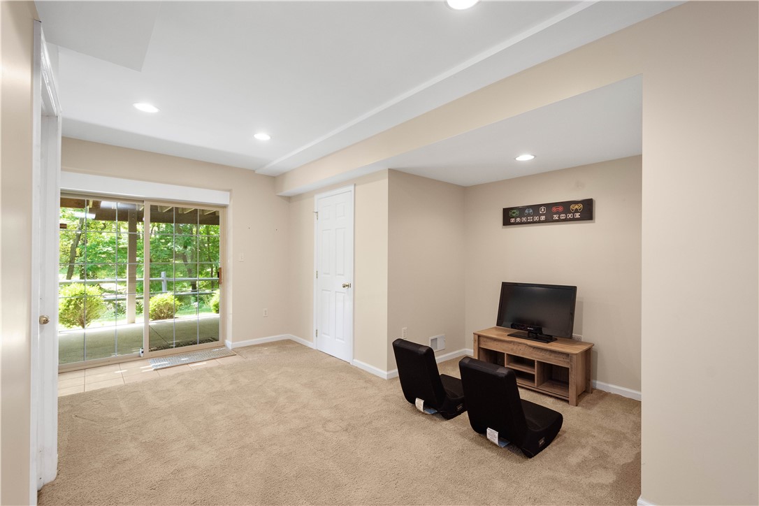 8002 Pressley Court