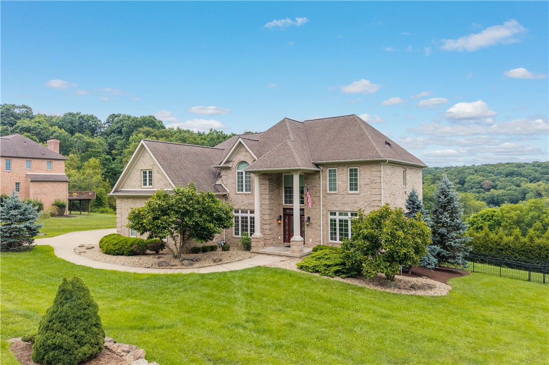 2183 Grandeur Dr.