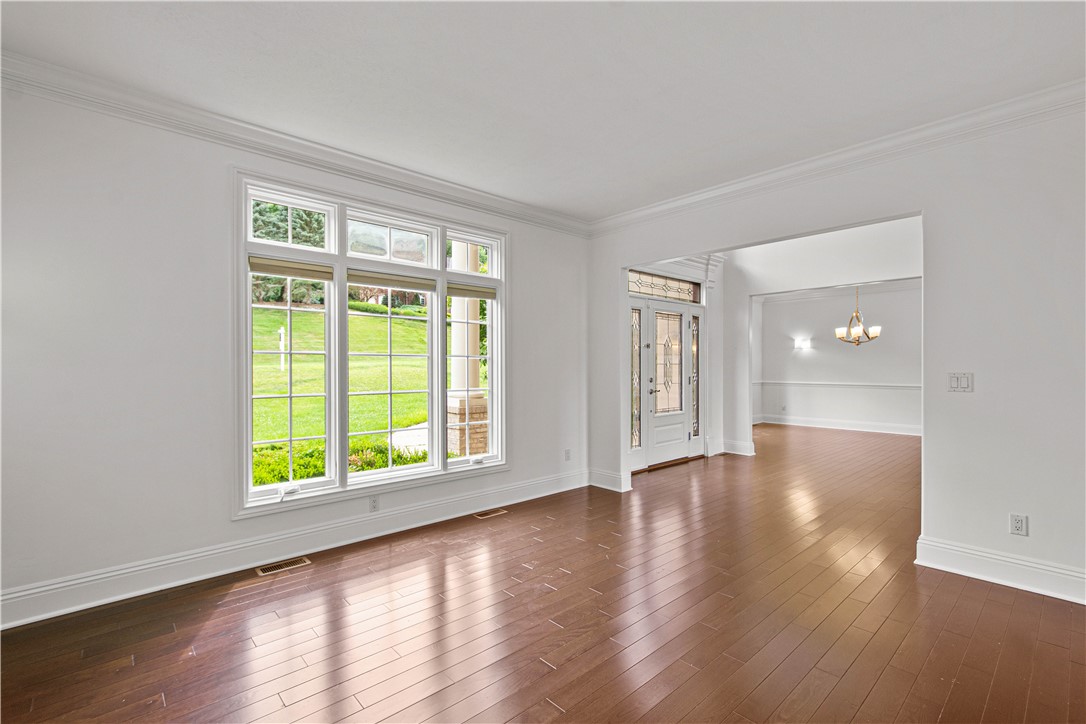 2183 Grandeur Dr.