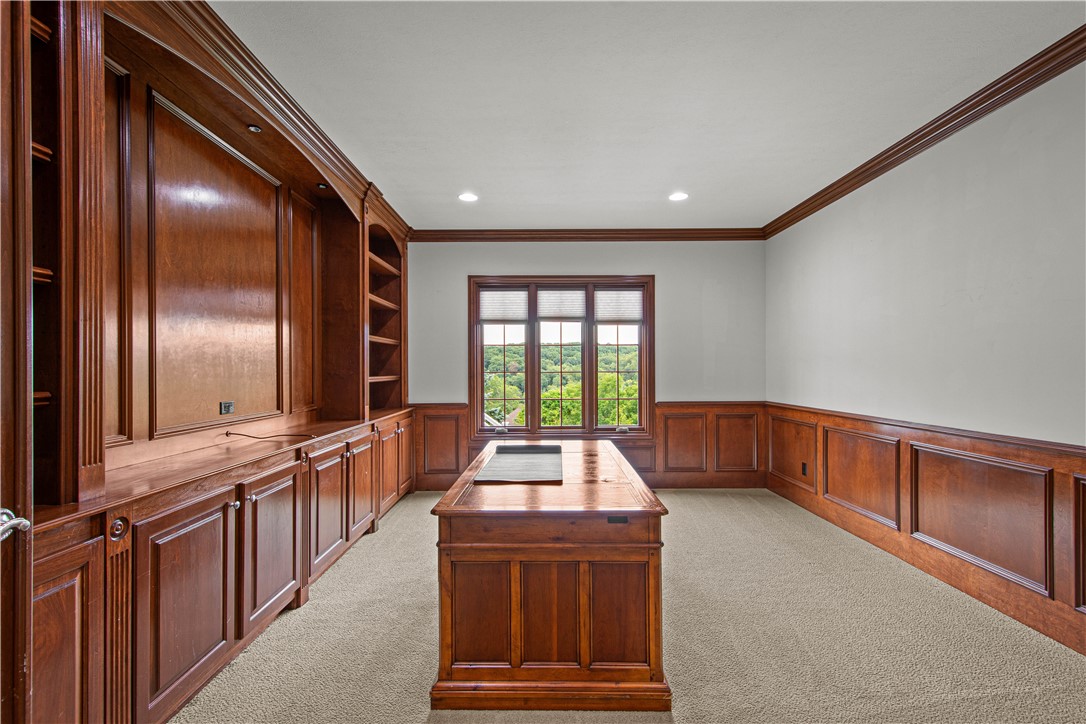2183 Grandeur Dr.