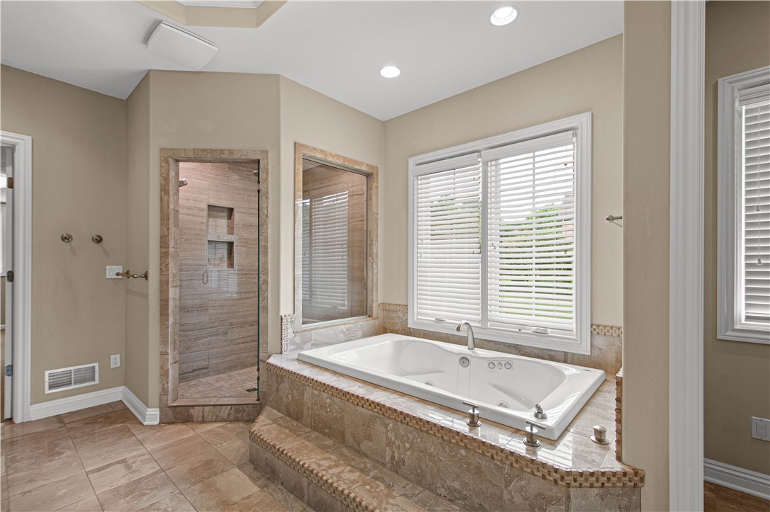 2183 Grandeur Dr.