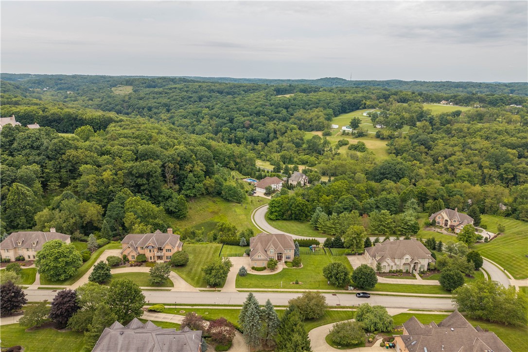 2183 Grandeur Dr.