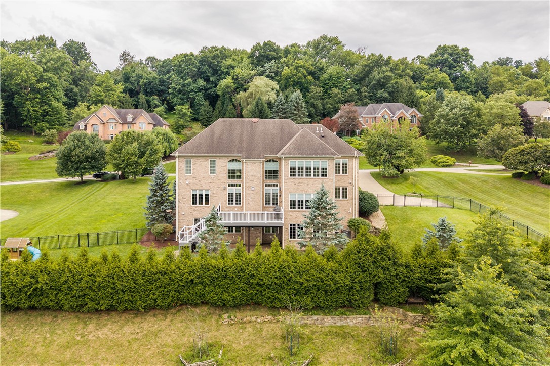 2183 Grandeur Dr.