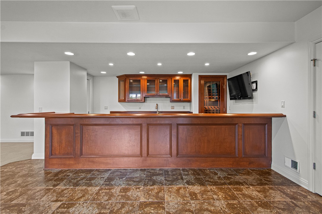 2183 Grandeur Dr.