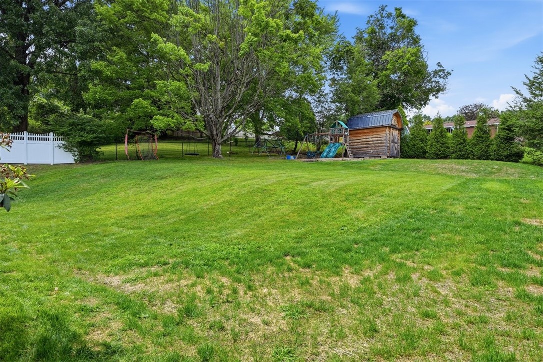 837 Pallas Drive