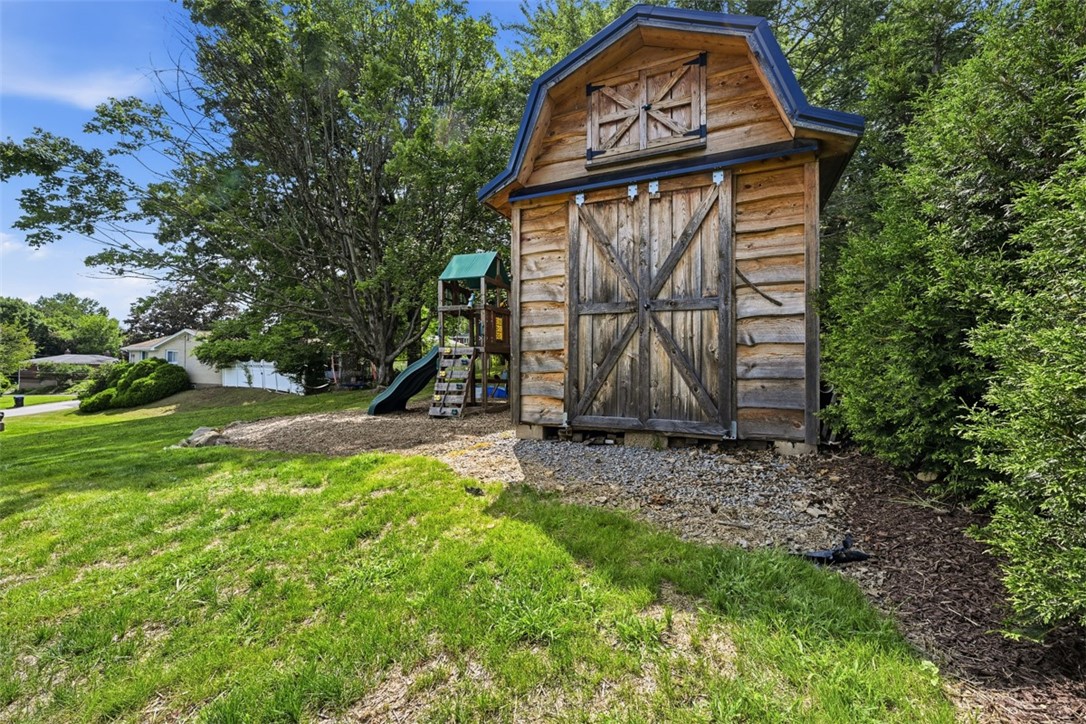 837 Pallas Drive