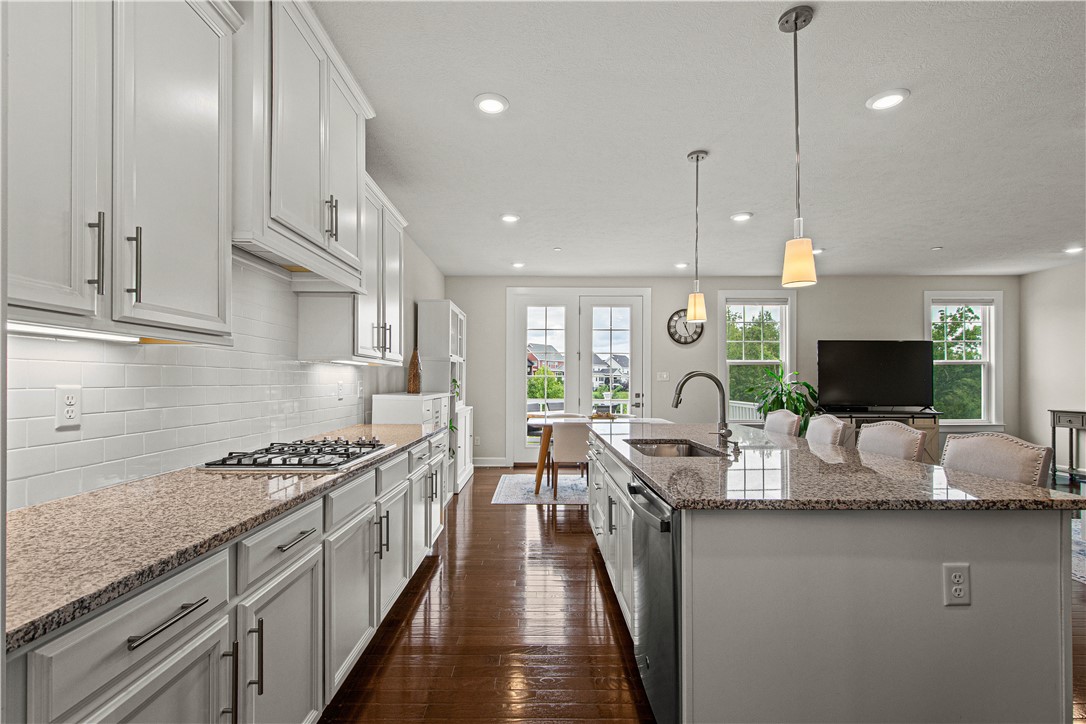 4305 Spruce Rd.