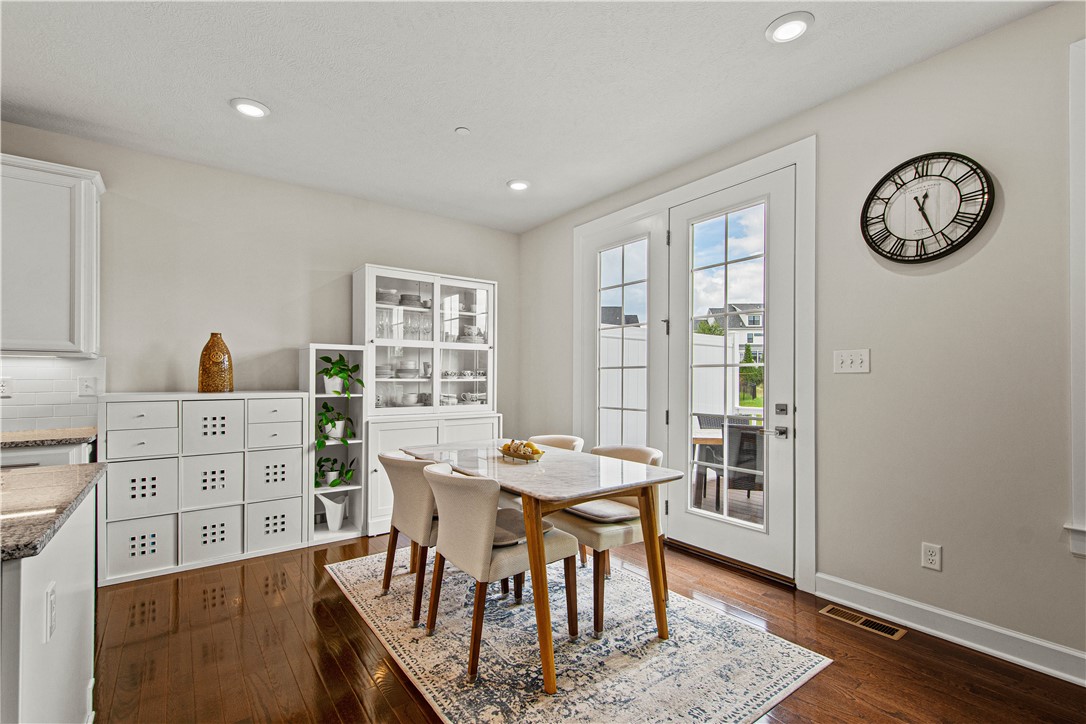 4305 Spruce Rd.