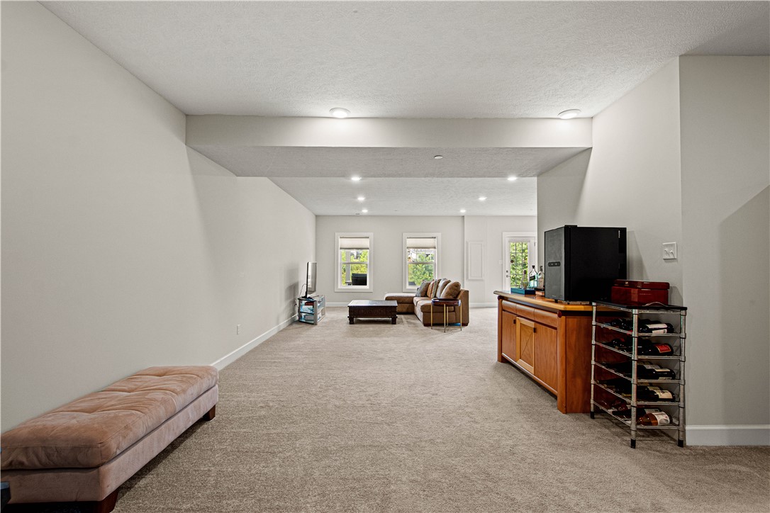 4305 Spruce Rd.