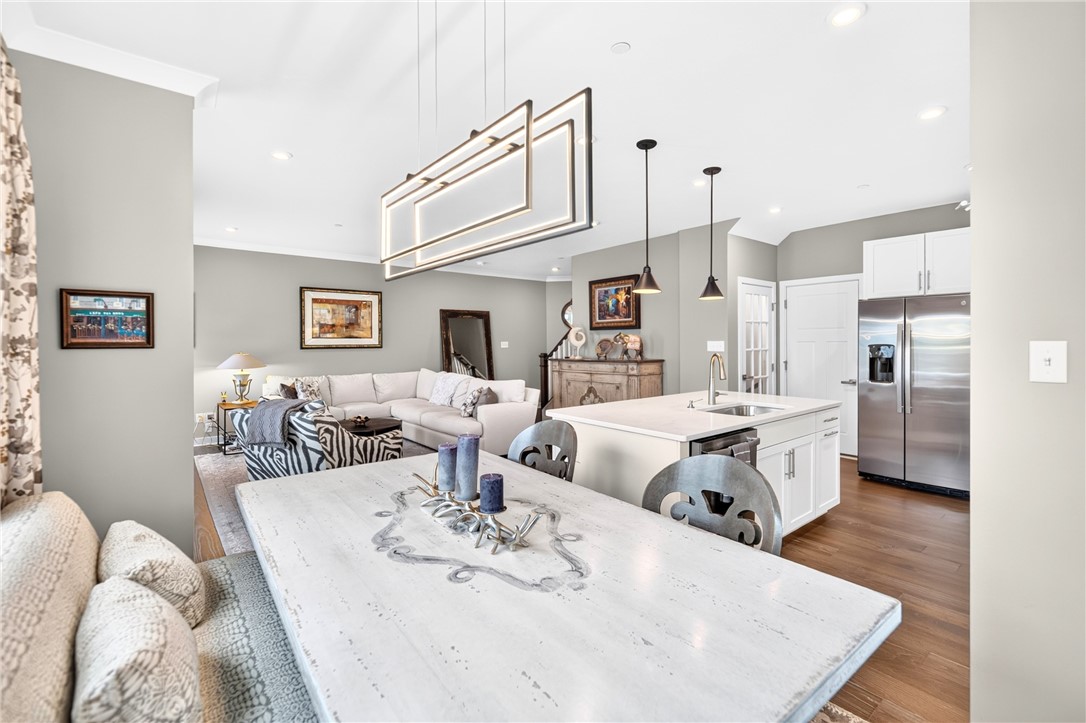 211 Dana Dr
