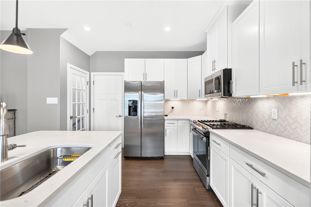 211 Dana Dr