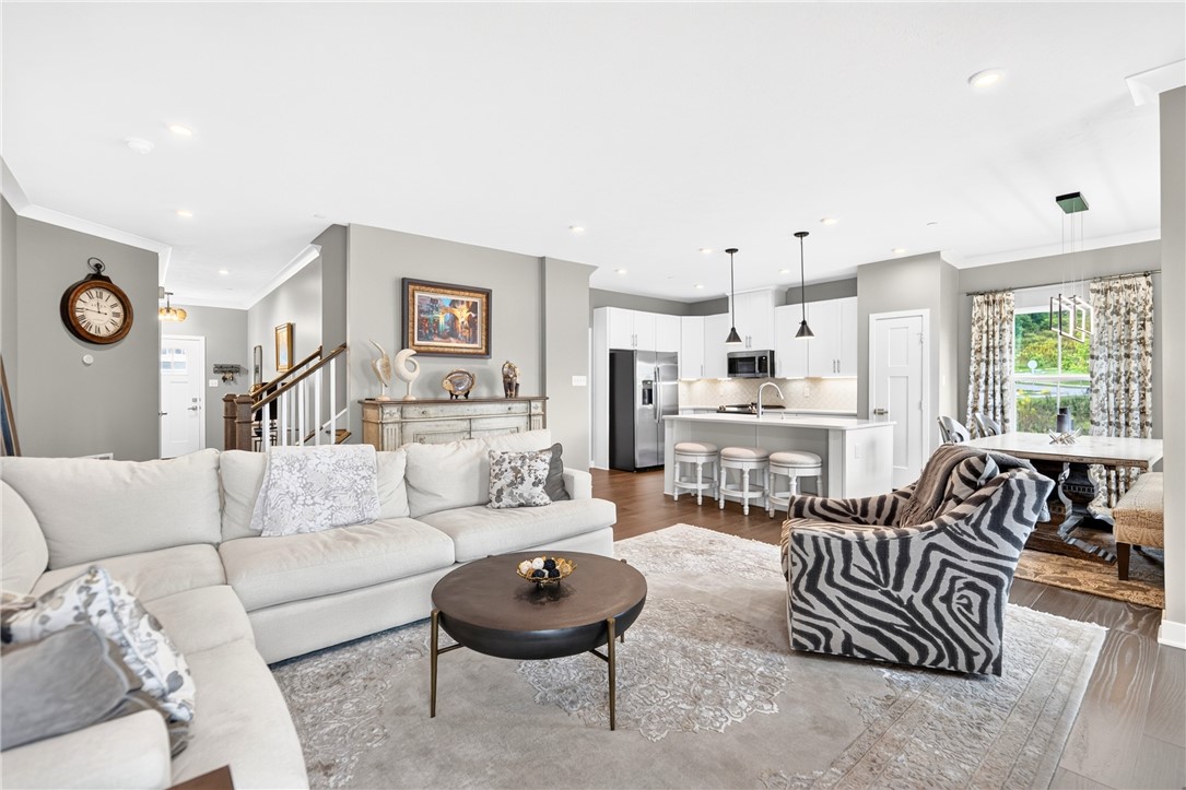 211 Dana Dr