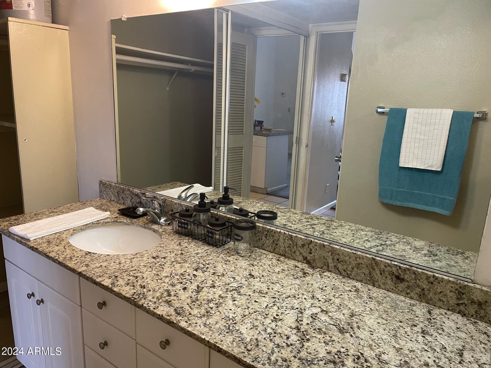 8055 E THOMAS Road, D115