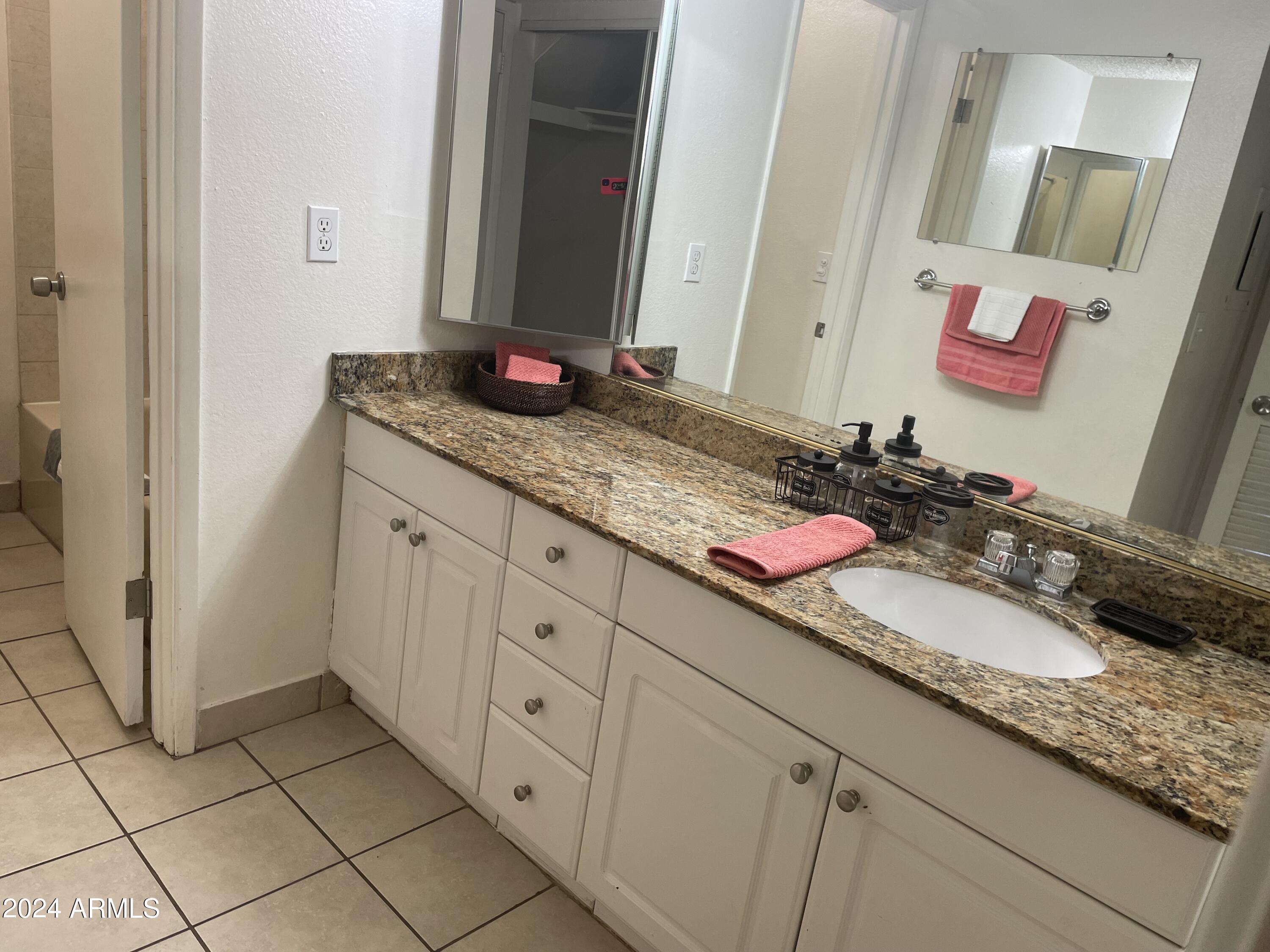 8055 E THOMAS Road, D110