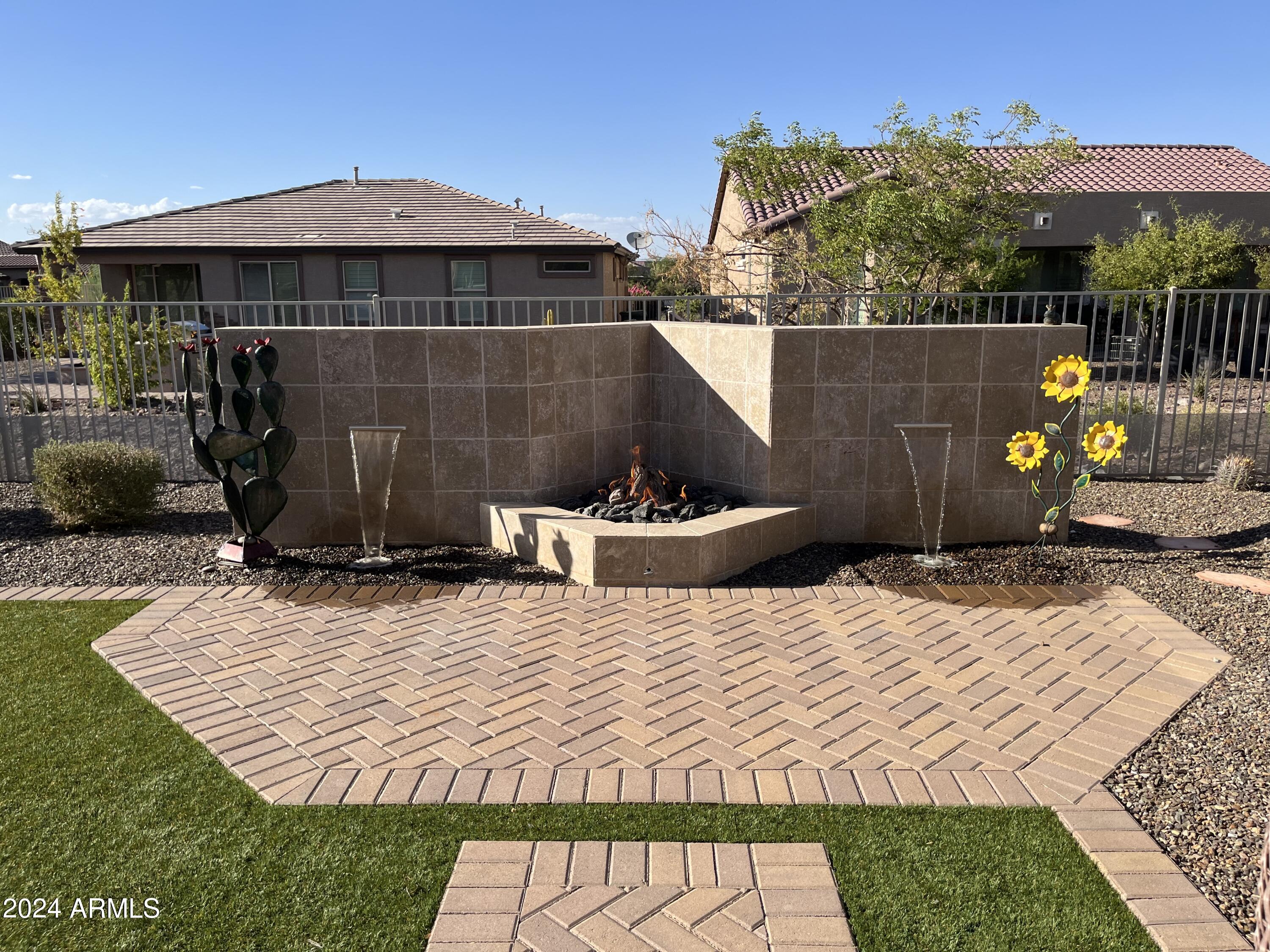 17534 W GLENHAVEN Drive