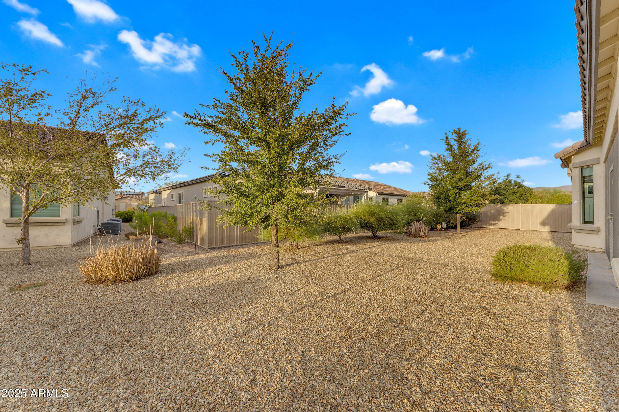 17900 W BRIARWOOD Drive