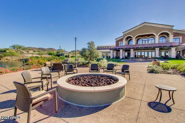 17900 W BRIARWOOD Drive