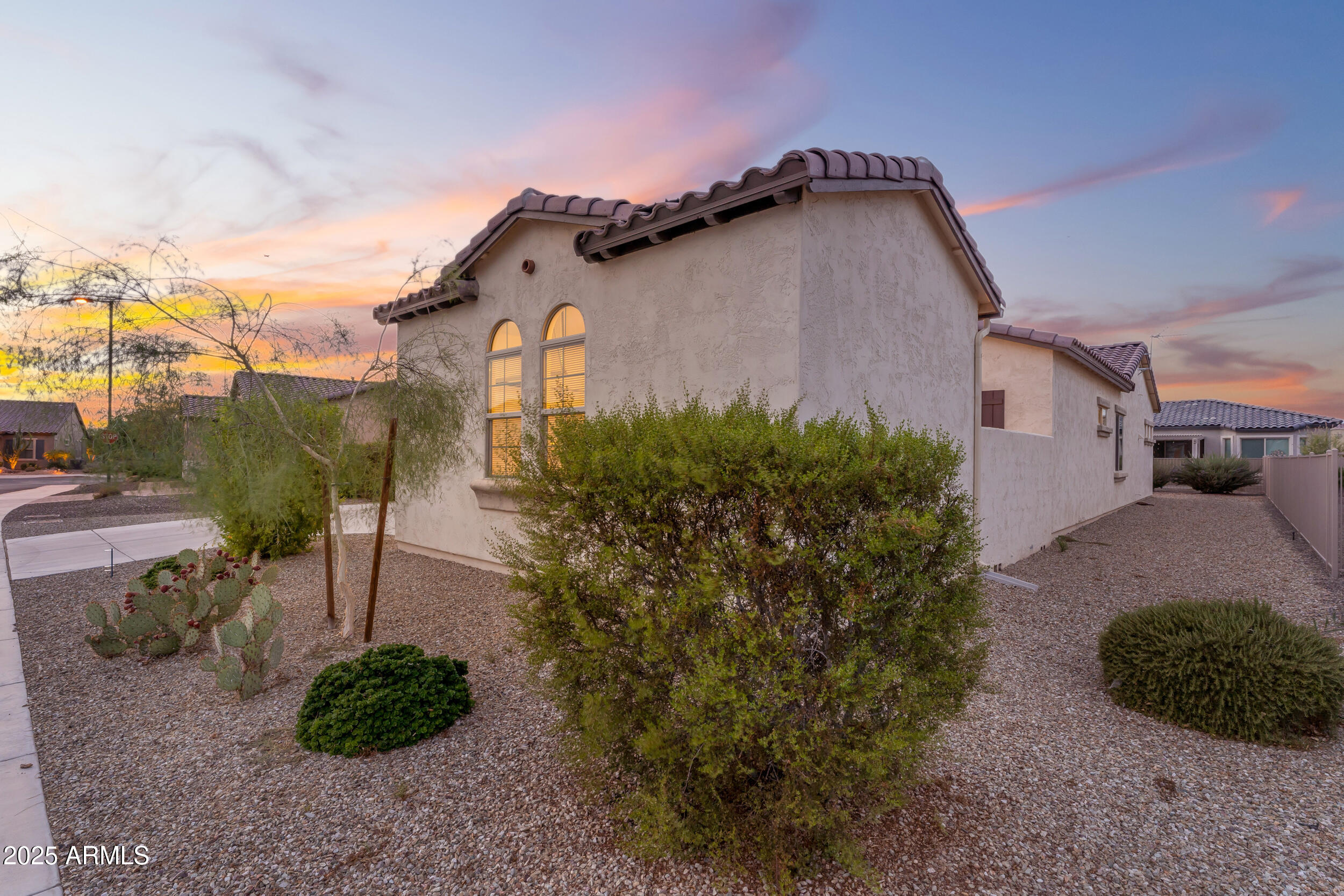 17900 W BRIARWOOD Drive