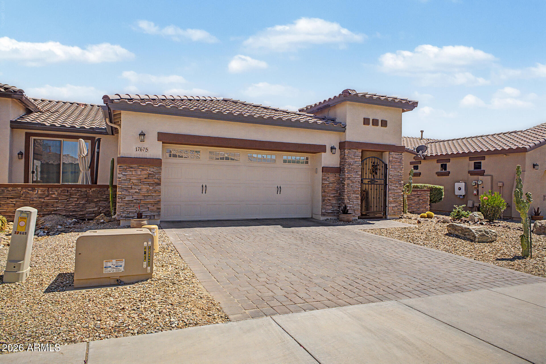 17675 W CEDARWOOD Lane