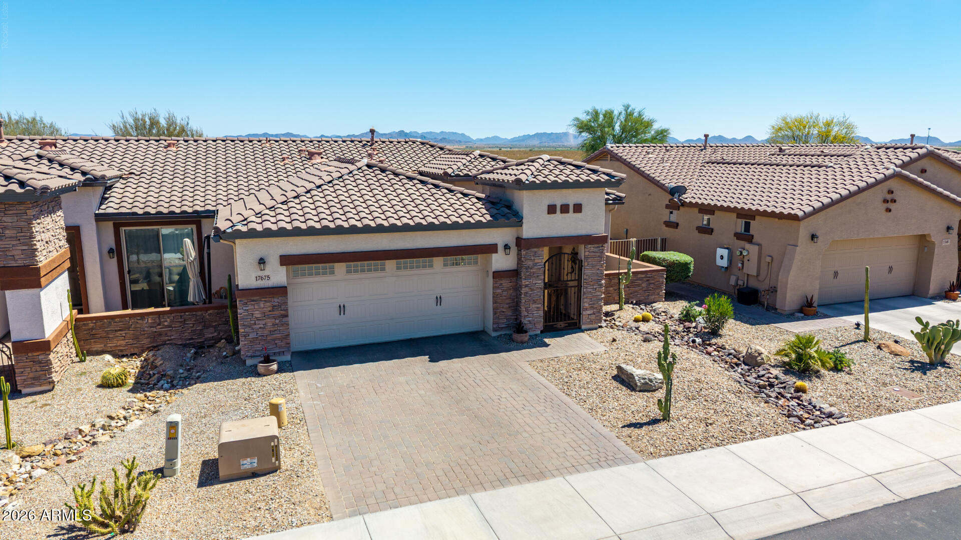 17675 W CEDARWOOD Lane