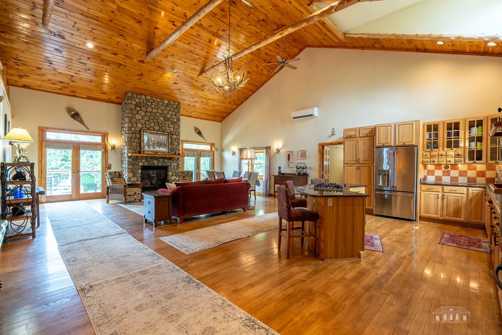 37 Oak Way