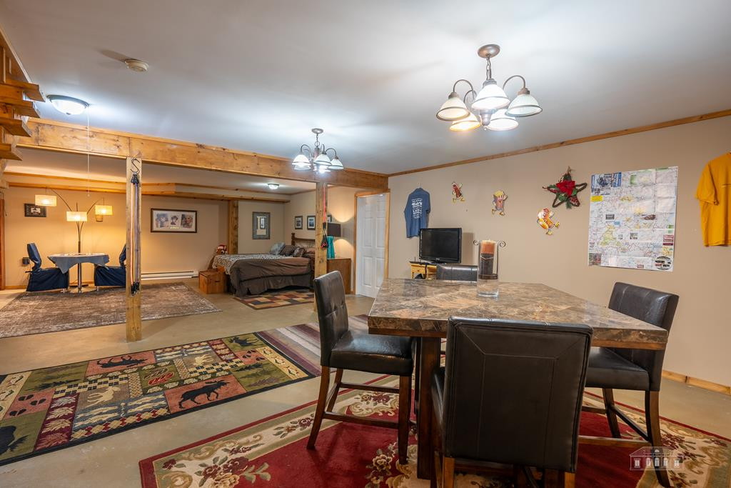 37 Oak Way
