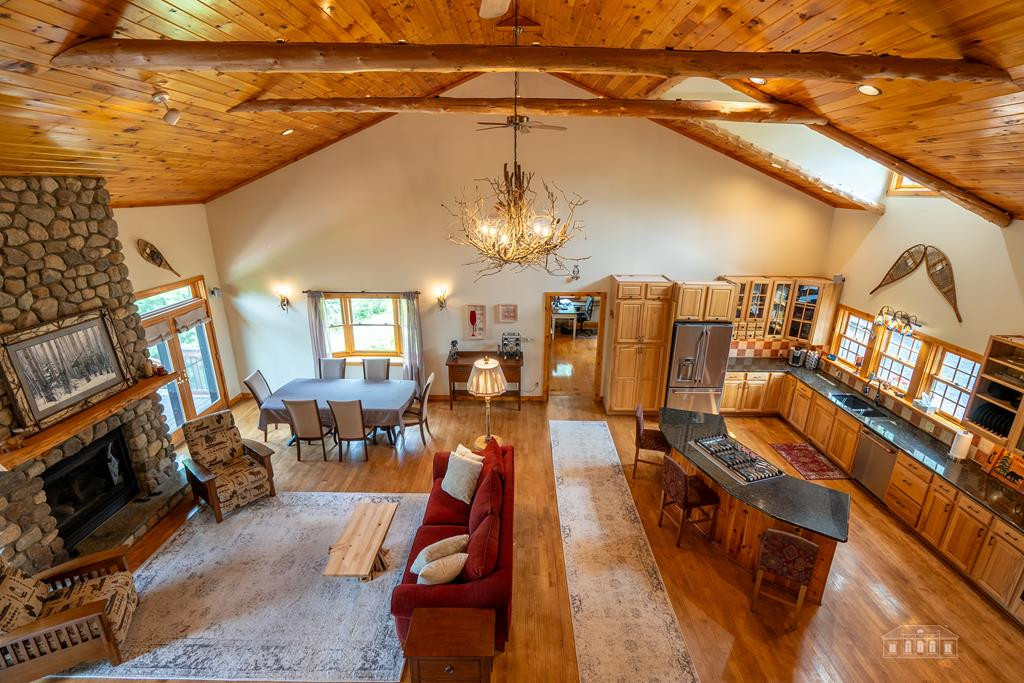 37 Oak Way