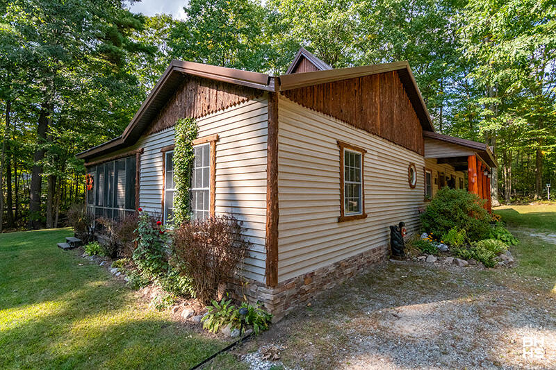 108 Indian Rock Road