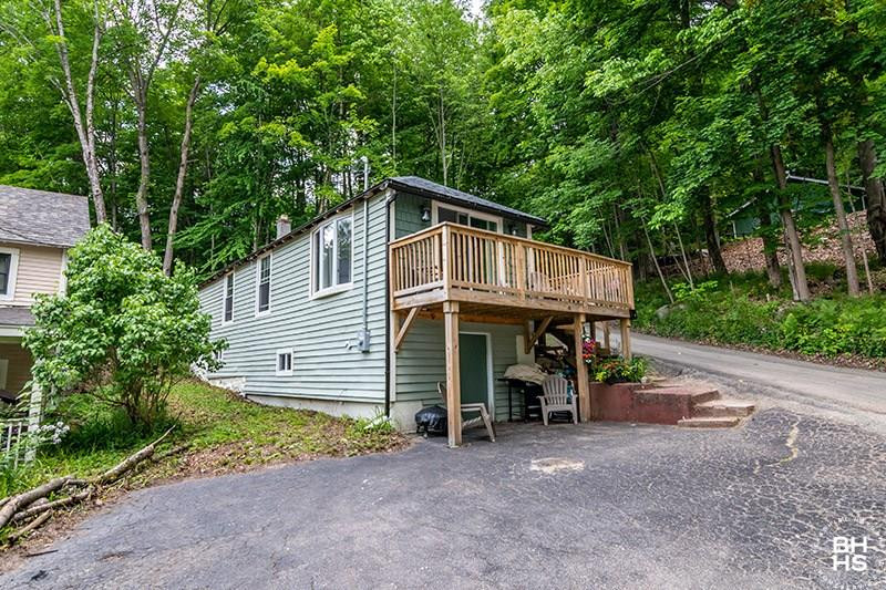 19 Mountain Lane