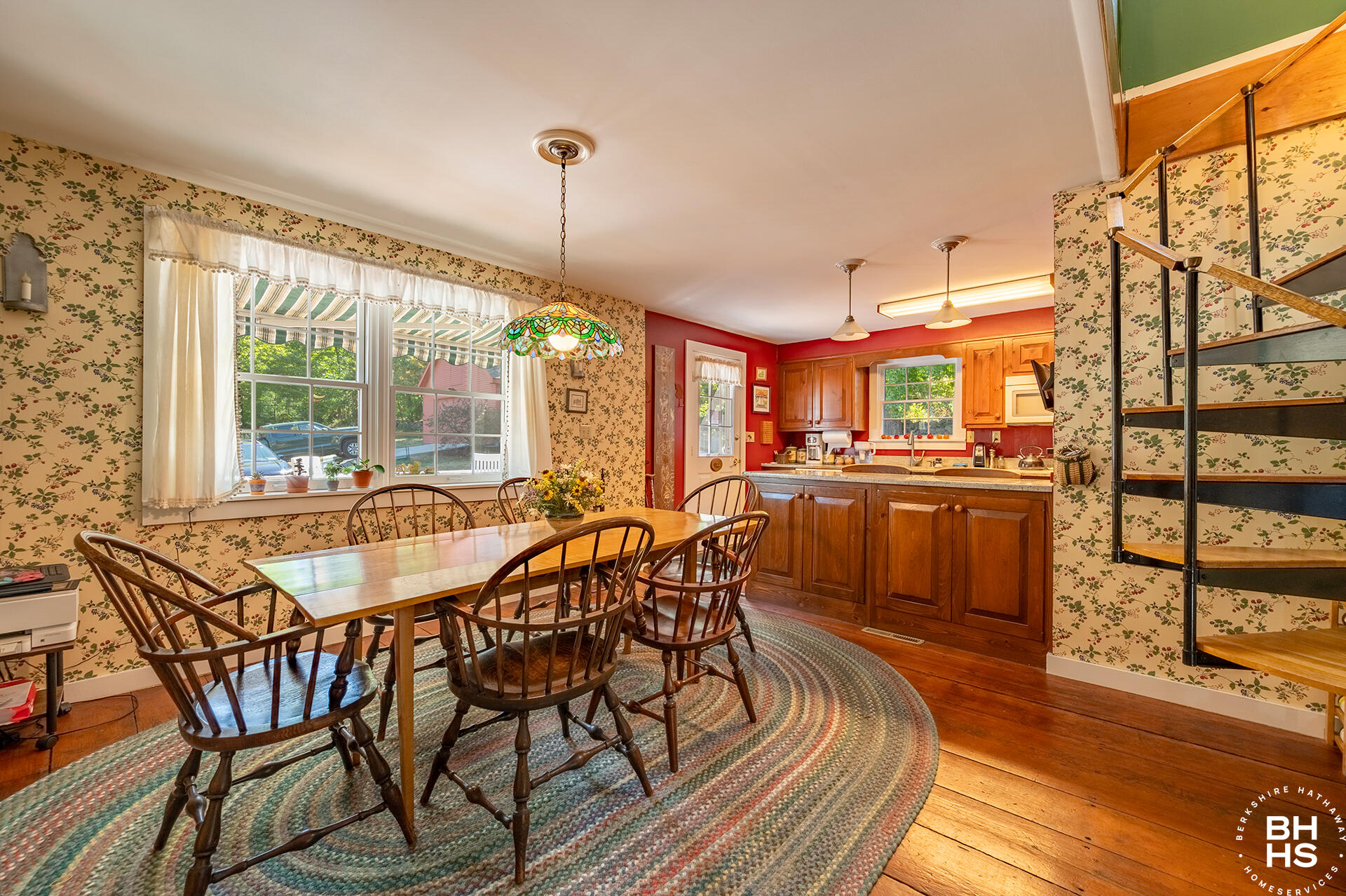 2255 LakeShore Road