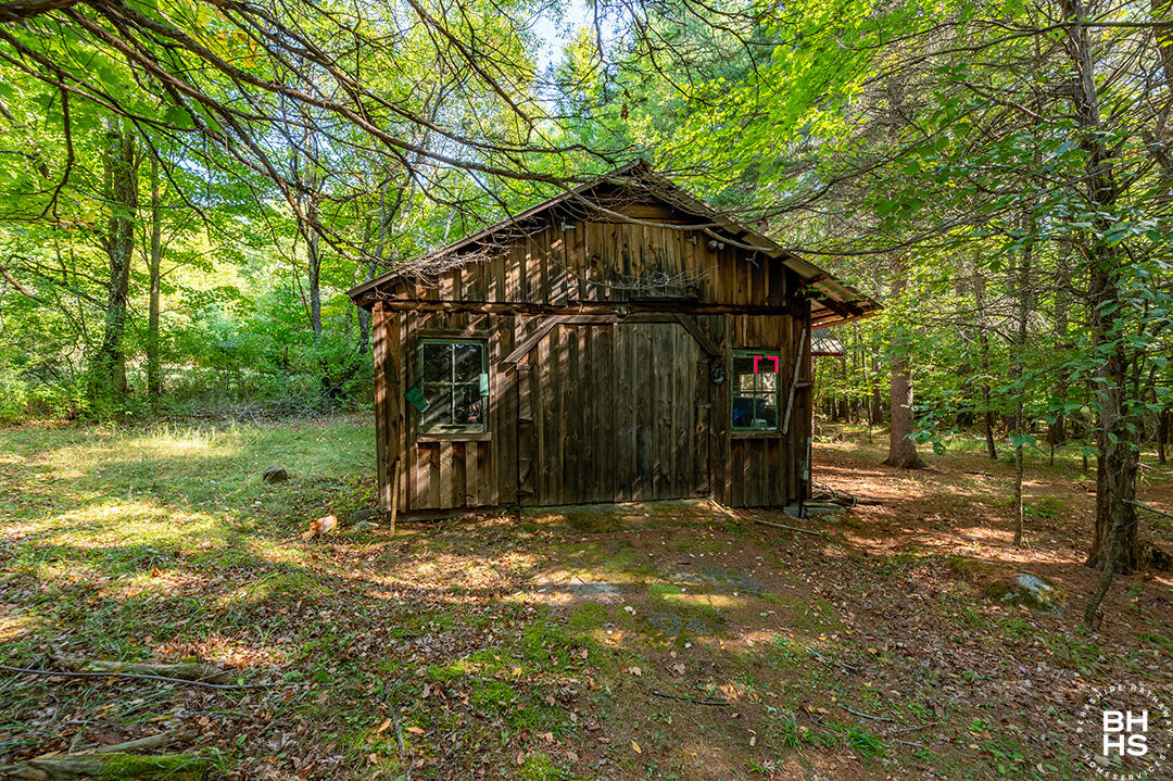 484 Hardy Road