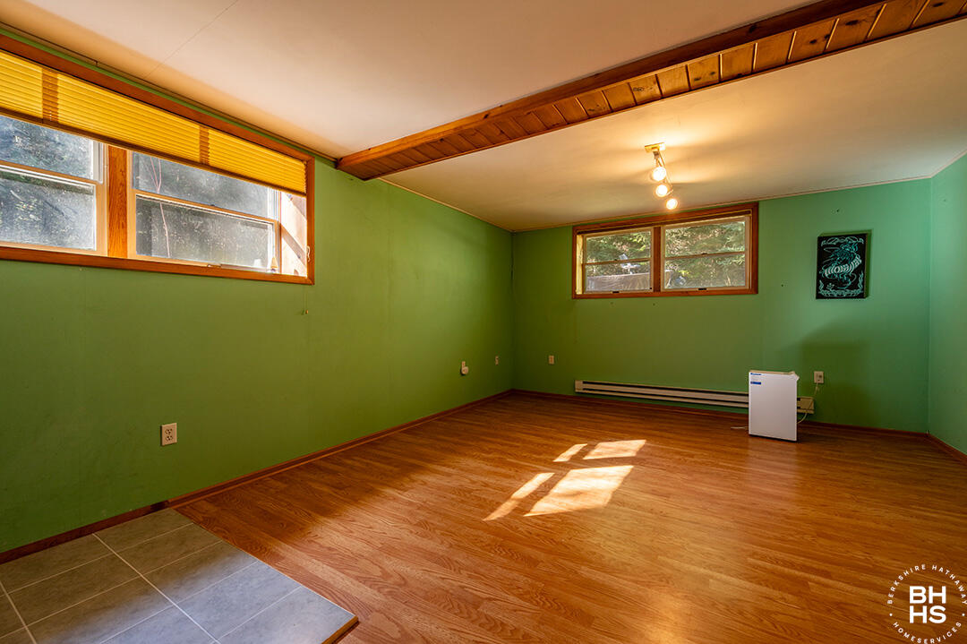 88 Old Wawbeek Road, Tupper Lake