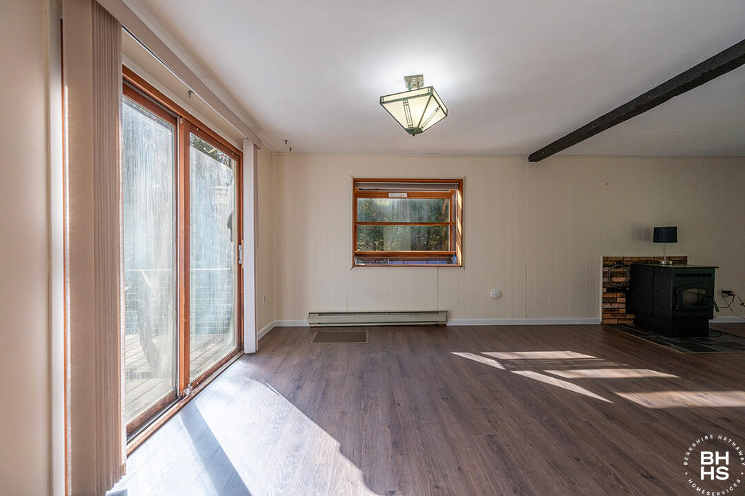 88 Old Wawbeek Road, Tupper Lake