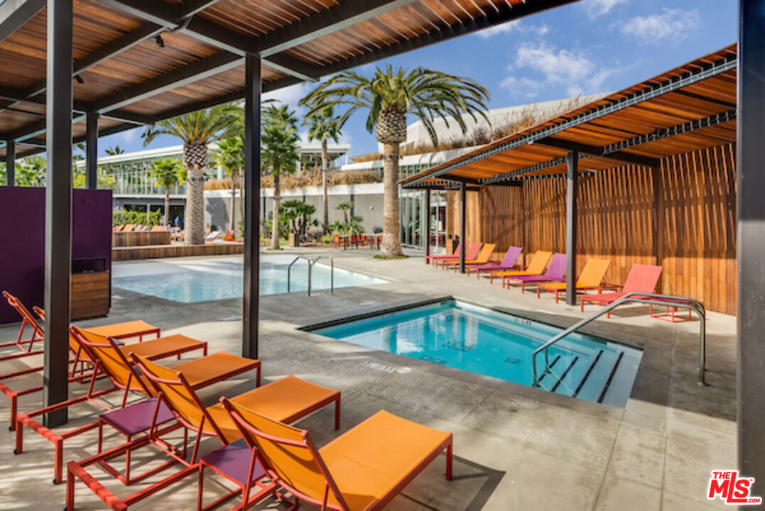 5400 Playa Vista Dr Unit: 2