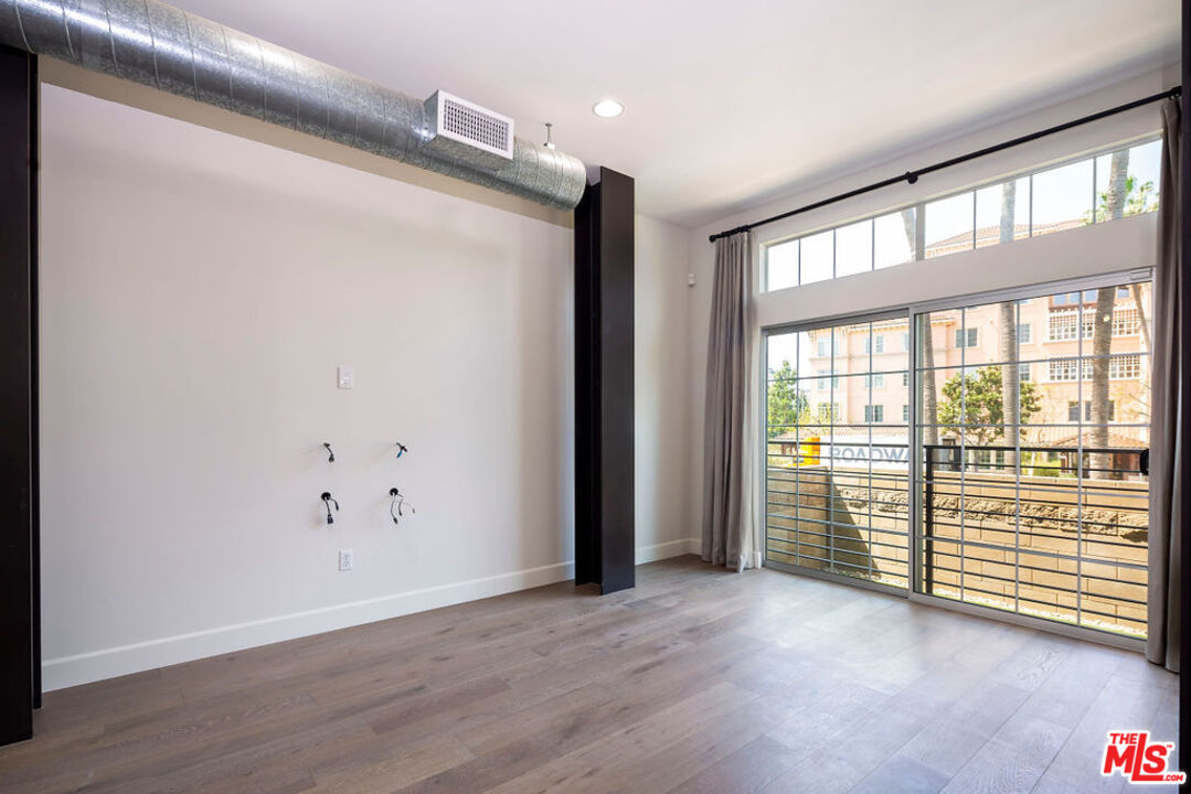 5400 Playa Vista Dr Unit: 2