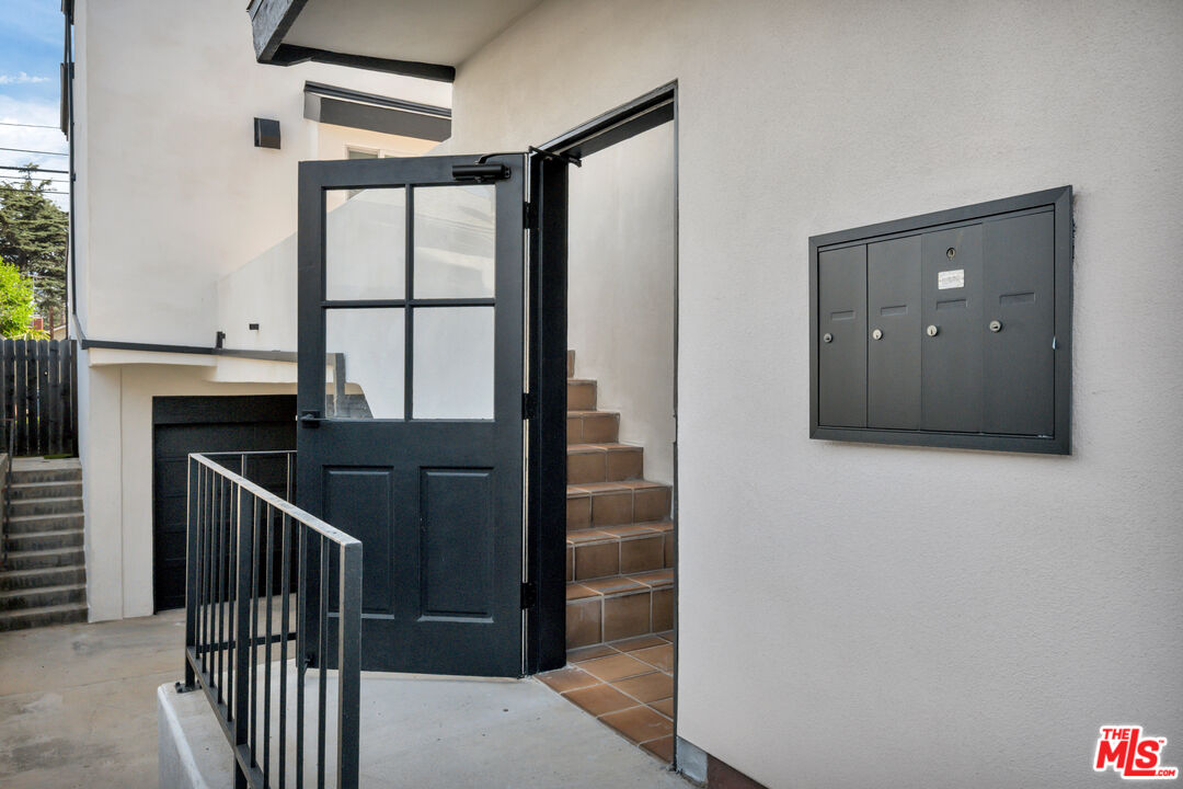 4144 Duquesne Ave Unit: 1A