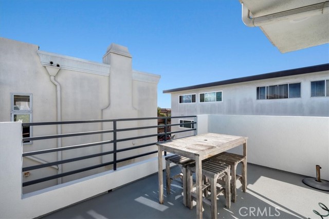 1107 Loma DR Unit: D