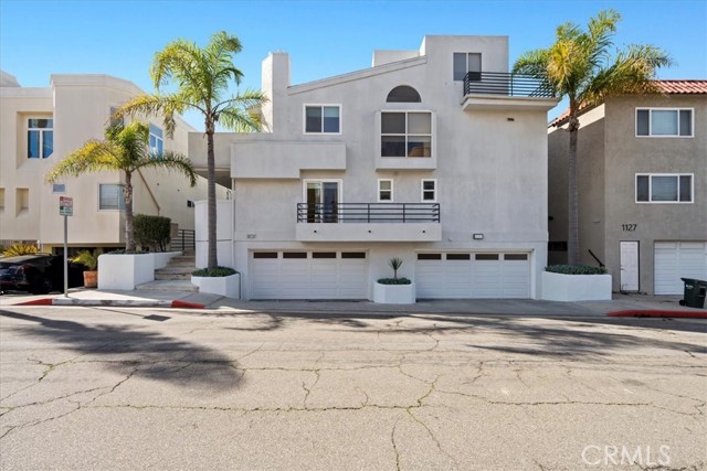 1107 Loma DR Unit: D