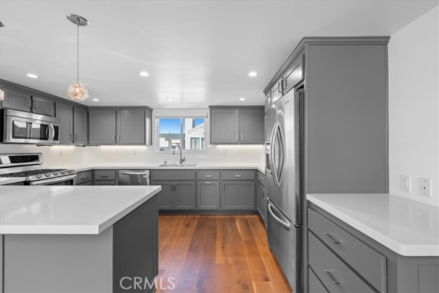 1107 Loma DR Unit: D