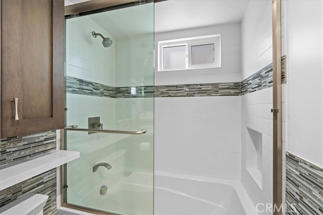 1107 Loma DR Unit: D