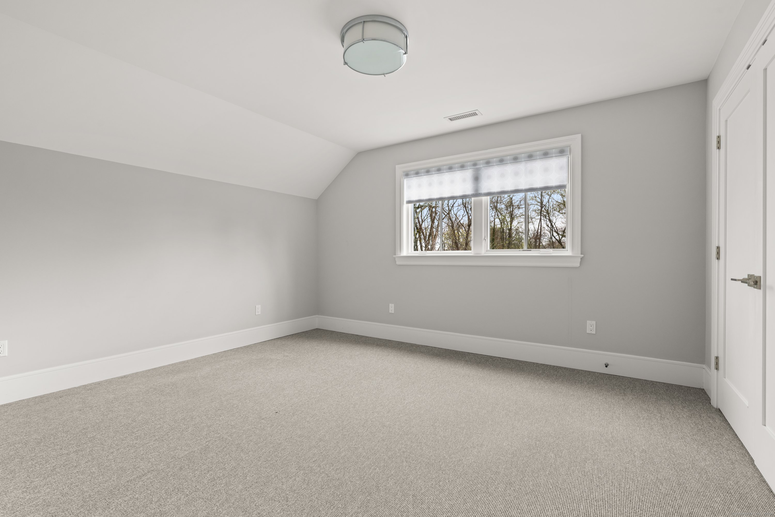 6 Burr Farms Road