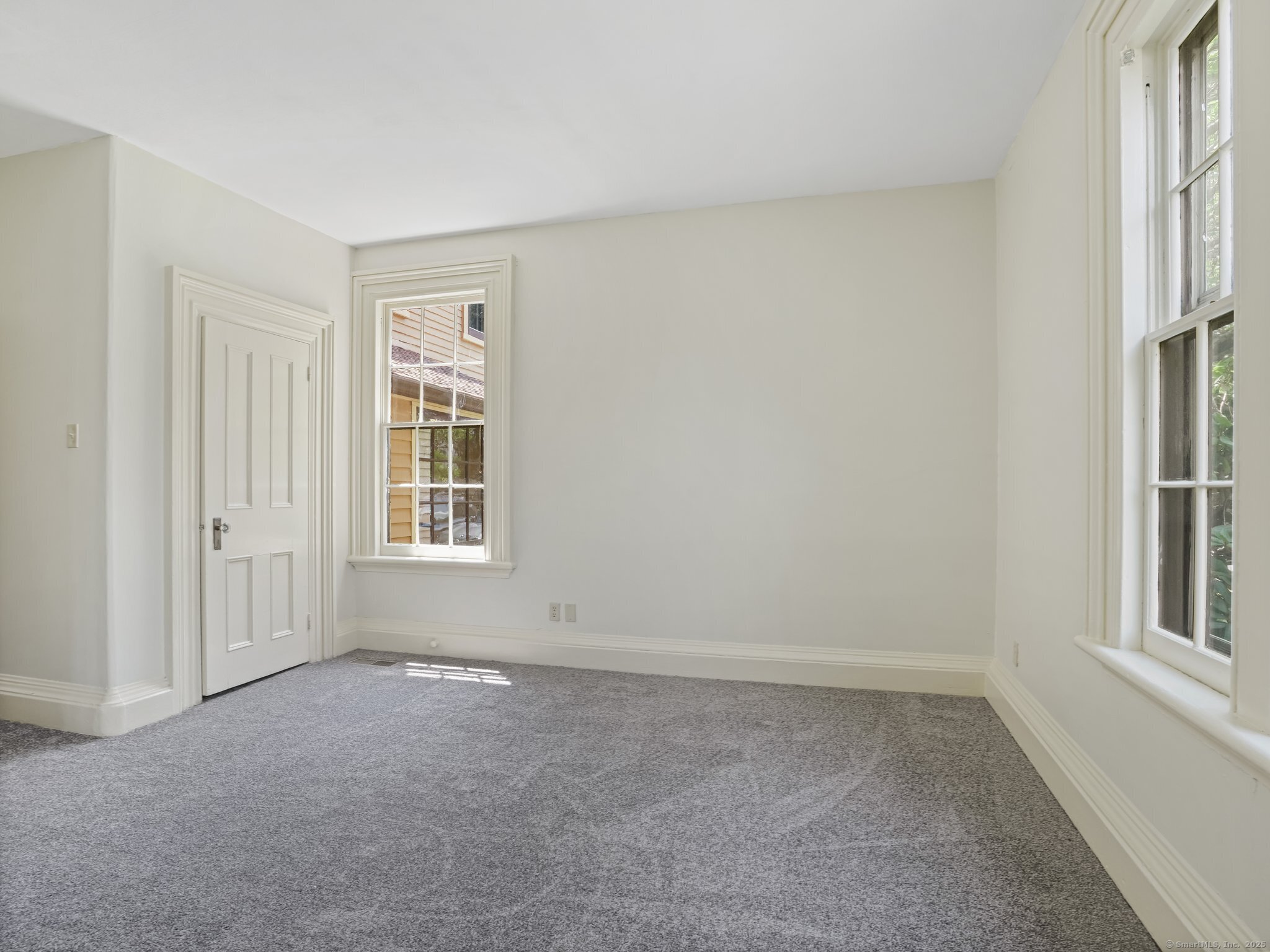 87 Ellsworth Street 87